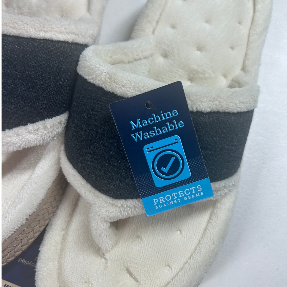 Isotoner Signature Memory Foam Slippers Womens 7.5-8 MD Machine Washable NEW - Picture 5 of 7